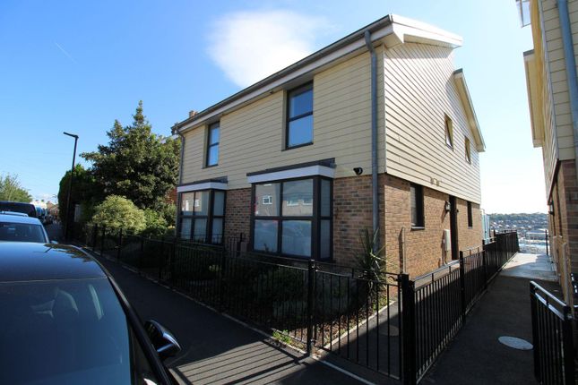 Thumbnail Semi-detached house to rent in Arctic Road, Cowes