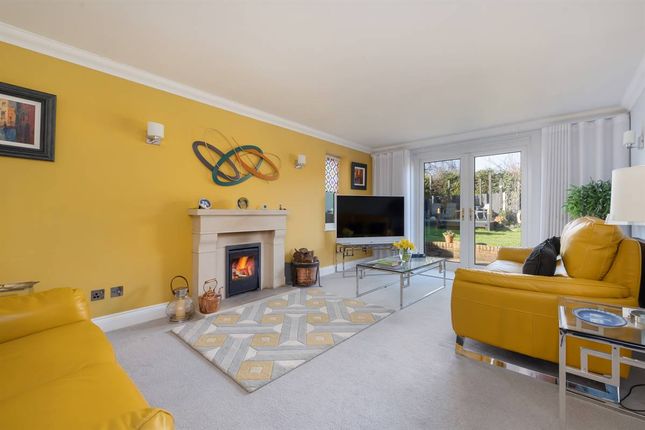 1, Amos Close, Herne Bay photo 3