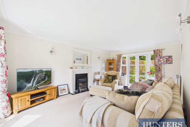 5, Megson Way, Beverley photo 2