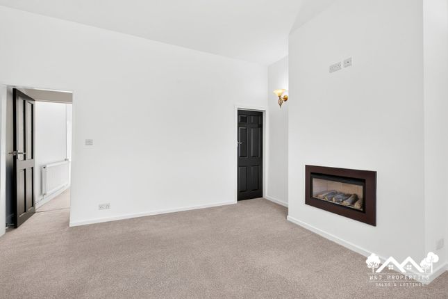 83, Barnes Street, Accrington photo 4