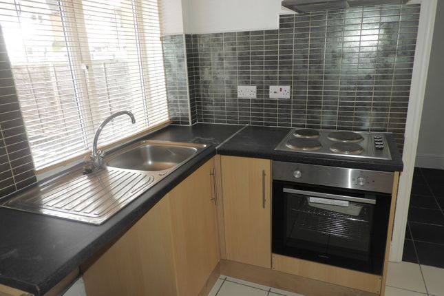 84 The Avenue, Doncaster photo 4