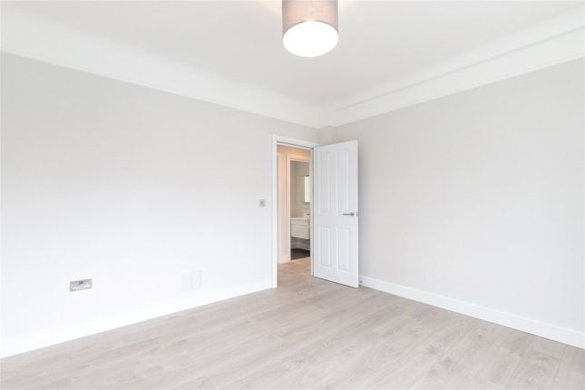 Flat 55, Stourcliffe Close,, Stourcliffe Street, London photo 2