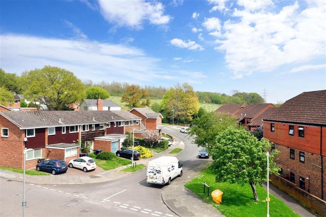 Flat for sale in Halstead Close, Canterbury, Kent