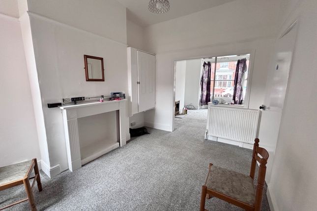 3, Thoresby Street, HULL photo 3
