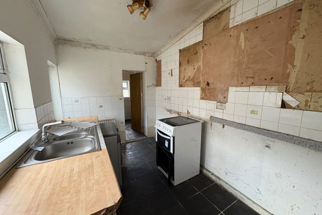 43, Wharf Road, Newport, South Wales NP19 0ED photo 5