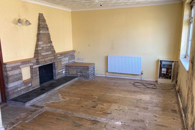 141, Kimberley Road, Lowestoft photo 2