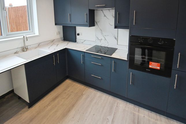 4, Owenite Street, Abbey Wood photo 4