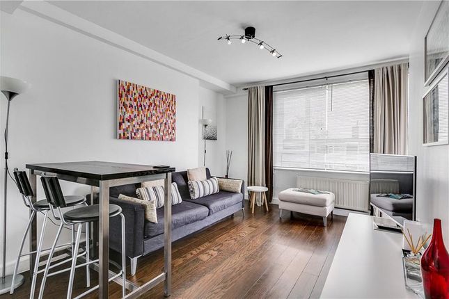 Flat 23, Bessemer Court, London photo 3