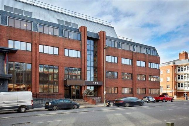 Thumbnail Office to let in Solar House, 912 High Road, London