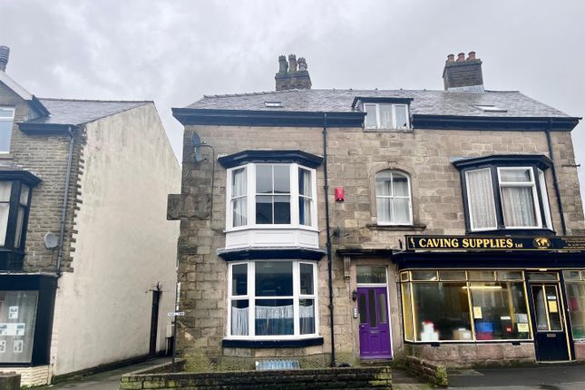 Thumbnail Flat for sale in London Road, Buxton