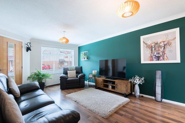 15, Hendrie Crescent, Kirkcaldy photo 2