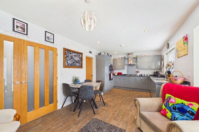 30 The Meadows, Workington photo 4