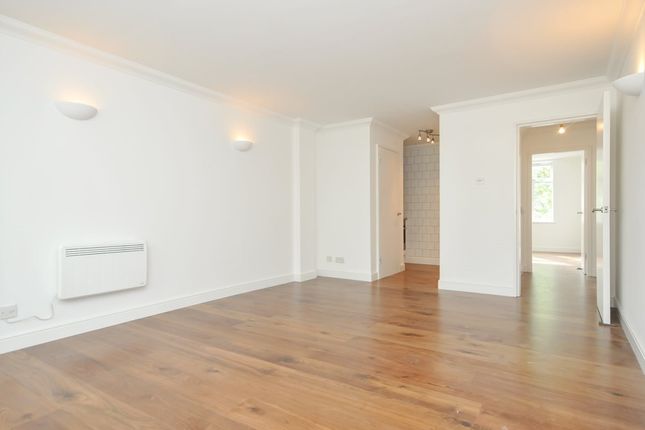 Flat 42, Abney Park Court, 230, Stoke Newington High Street, Stoke Newington photo 2