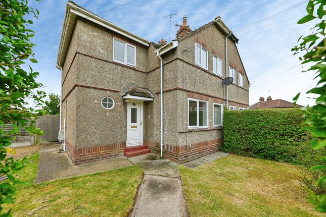 3-bed house on 42, Queen Mary Road, King's Lynn, £155,000