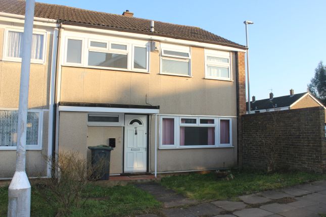 Thumbnail End terrace house to rent in Flint Close, Luton