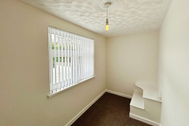 8, MERTHYR TYDFIL photo 5