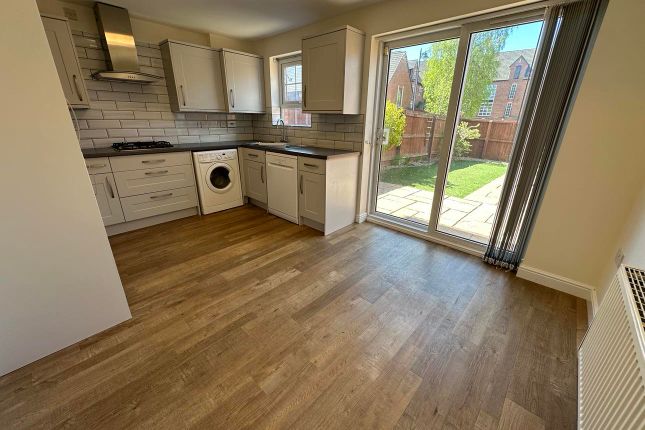 Durham Drive, Chorley photo 2