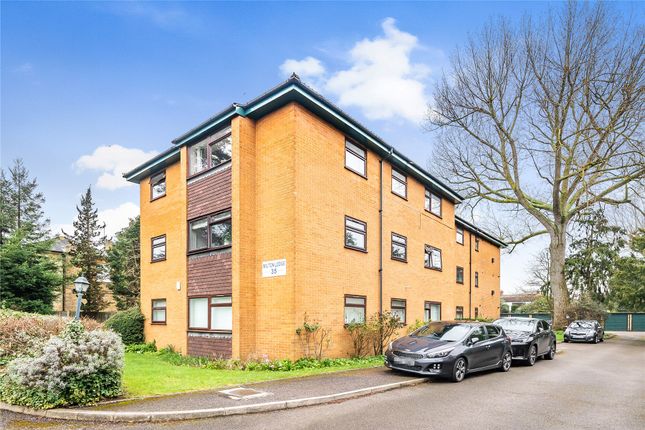 Flat for sale in Rydens Road, Walton-On-Thames, Surrey