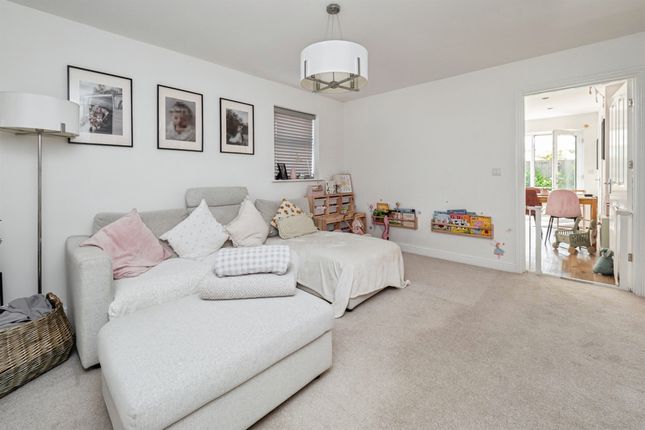 24, Paradise Drive, Beverley photo 4