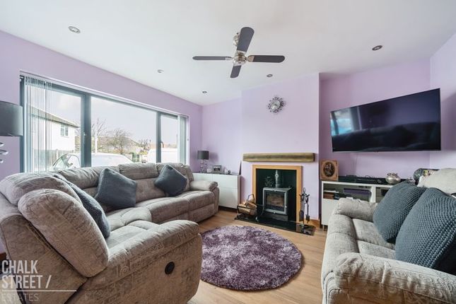 Terraced house for sale in Woburn Avenue, Hornchurch