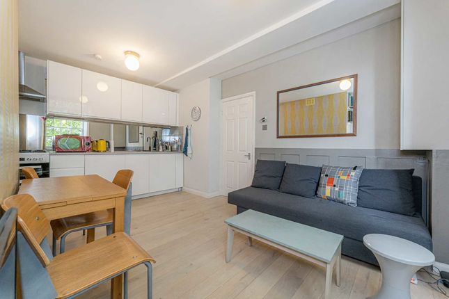 Flat for sale in King's Cross Road, London