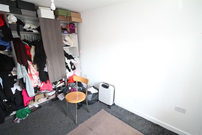 43, Falshaw Way, Manchester photo 5