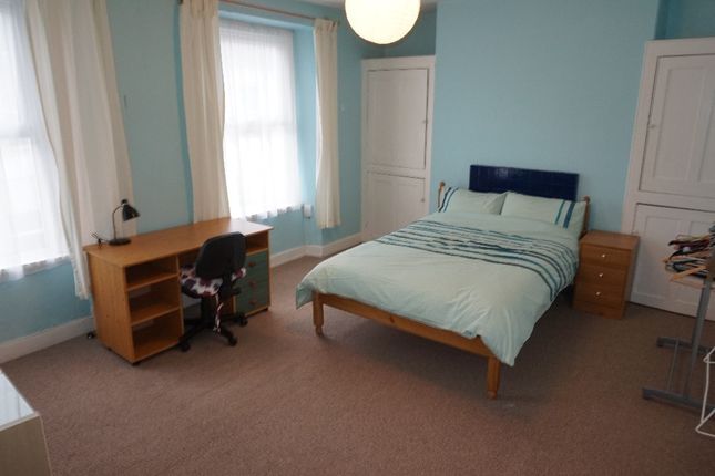 Thumbnail Property to rent in Essex Street, Plymouth