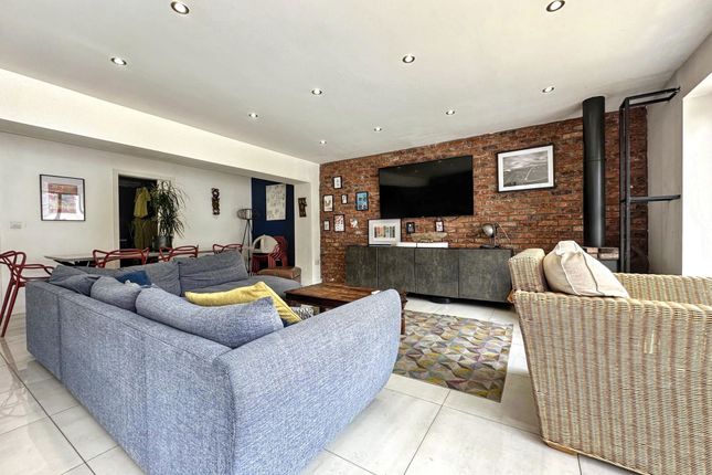6, Brimstone Close, Houghton Le Spring photo 2