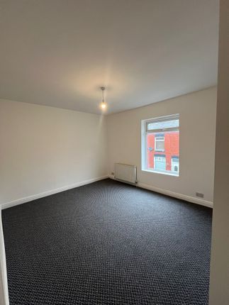 8, Thornley Street, Middleton photo 3