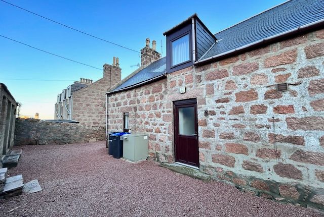 Detached house to rent in Stirlinghill, Peterhead, Aberdeenshire