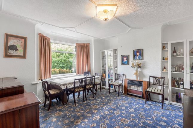 36, Primley Park Mount, Leeds photo 4