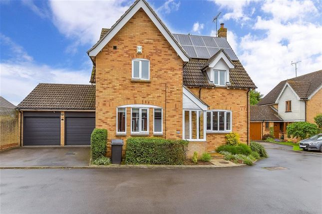 Detached house for sale in Rettendon Common, Chelmsford, Essex