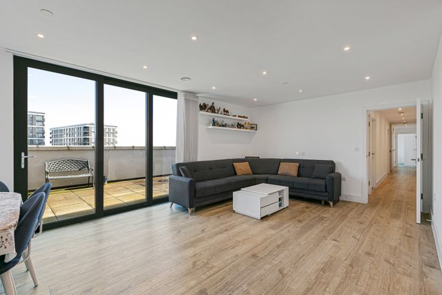 Flat 60, Epsom House, 2, Fairfield Avenue, Surrey photo 3