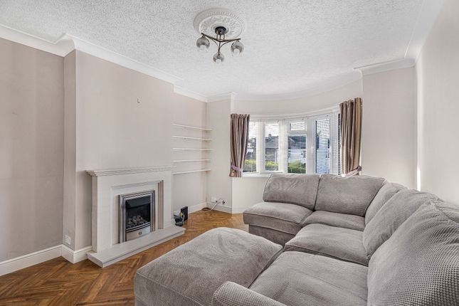 177 Mutton Lane, Potters Bar photo 3