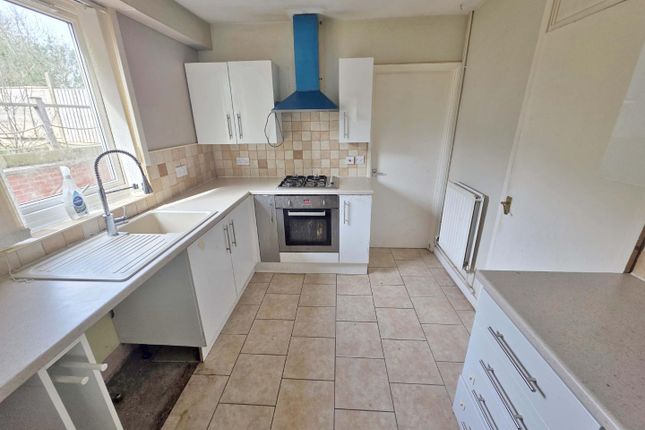 20, Westbourne Grove, Rugby photo 2