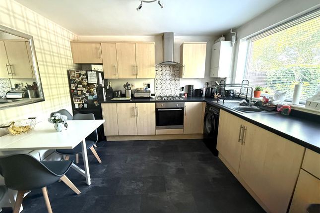 84, Green Lane, Rugeley photo 4