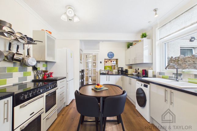 26 Cremyll Road, Torpoint photo 3