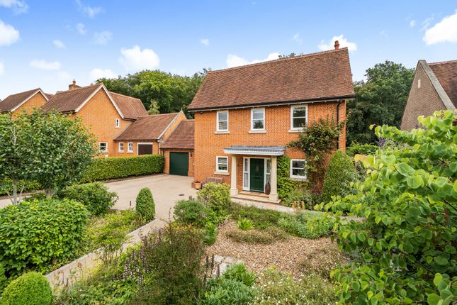Link-detached house for sale in Hazel Grove, Kingwood, Henley-On-Thames, Oxfordshire