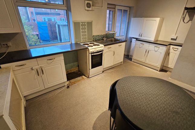 46, Langworthy Road, Salford photo 2