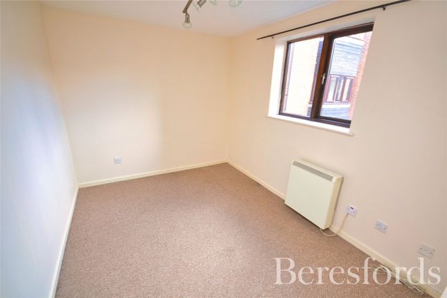 Flat for sale in Haslers Lane, Dunmow