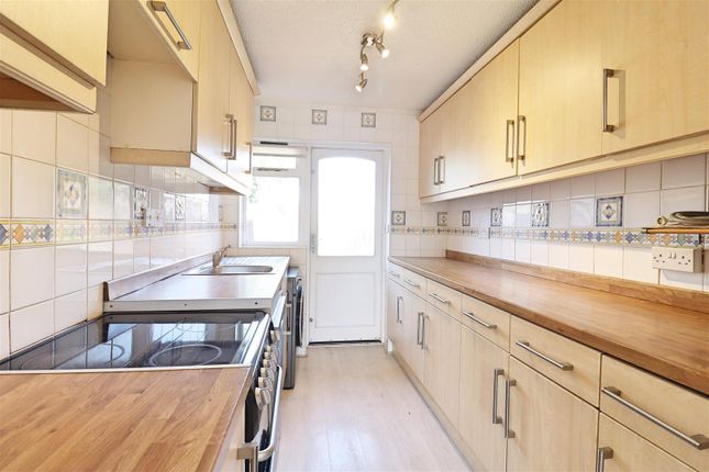 114, Francis Way, Witham photo 5