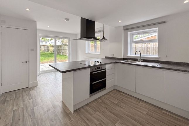 137, Amersham Road, Buckinghamshire photo 2