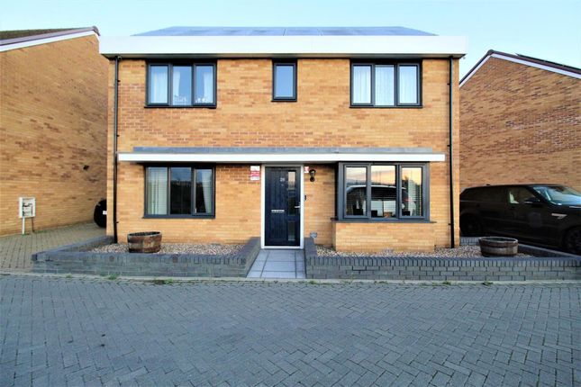 Thumbnail Detached house to rent in Pintail Close, East Tilbury, Tilbury