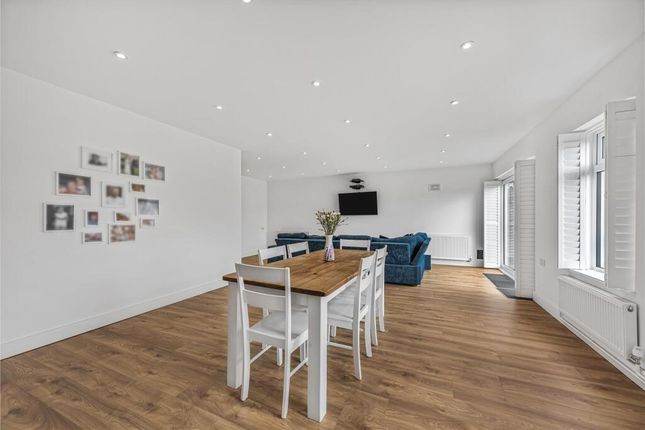 The Meadow, Rushetts Road, Sevenoaks photo 4