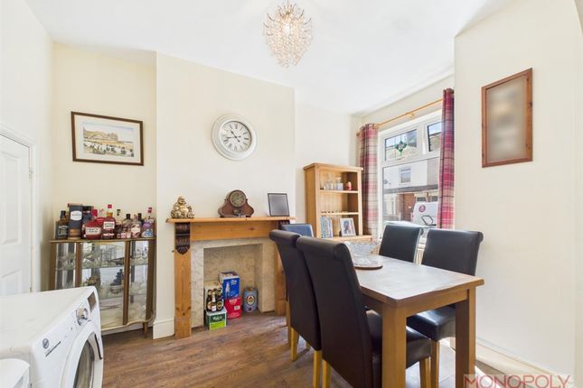 26 Trinity Street, Wrexham photo 4