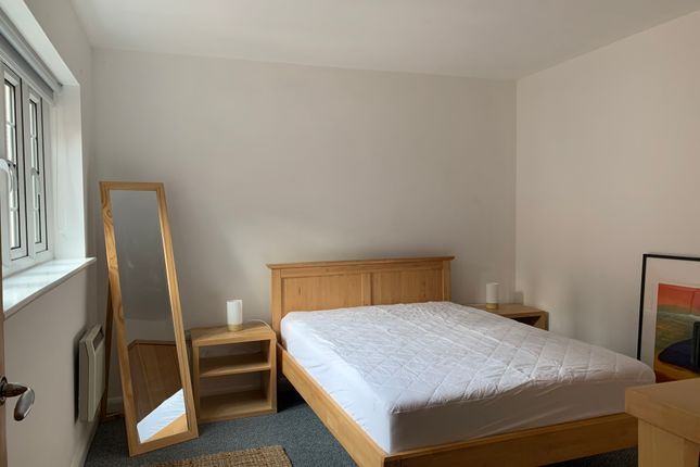 Flat 16, Birmingham photo 5