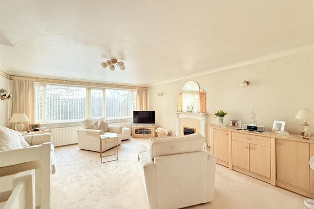 10, Green Hill Road, Hyde photo 2
