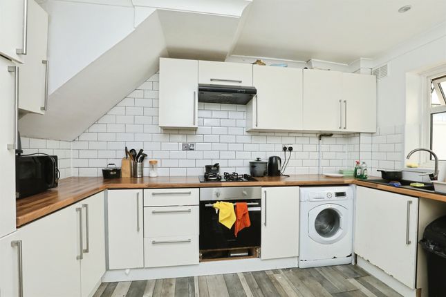 1, Byfield Court, Norwich photo 4