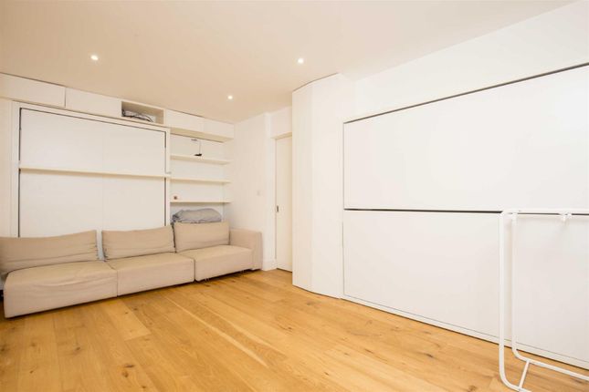 Studio to rent in Ivor Court, Gloucester Place