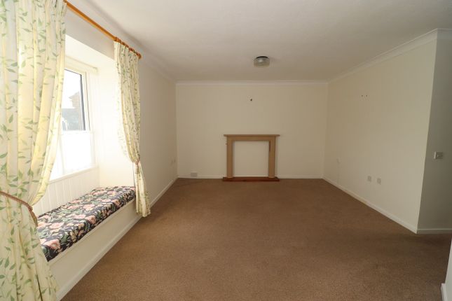 Flat for sale in Osbern Close, Cooden, Bexhill On Sea